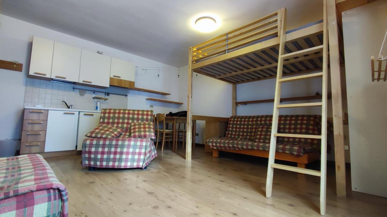 Casa Aprica Piste Da Sci Baradello Appartement Buitenkant foto