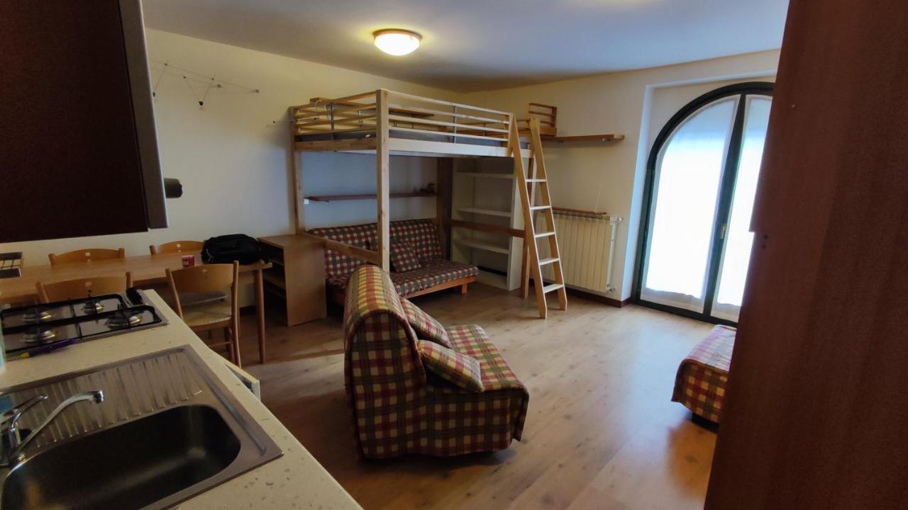 Casa Aprica Piste Da Sci Baradello Appartement Buitenkant foto